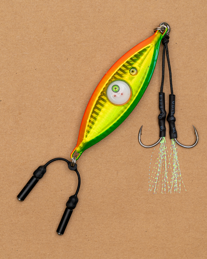 Jack Flash slow pitch lure with flashing light reverse side